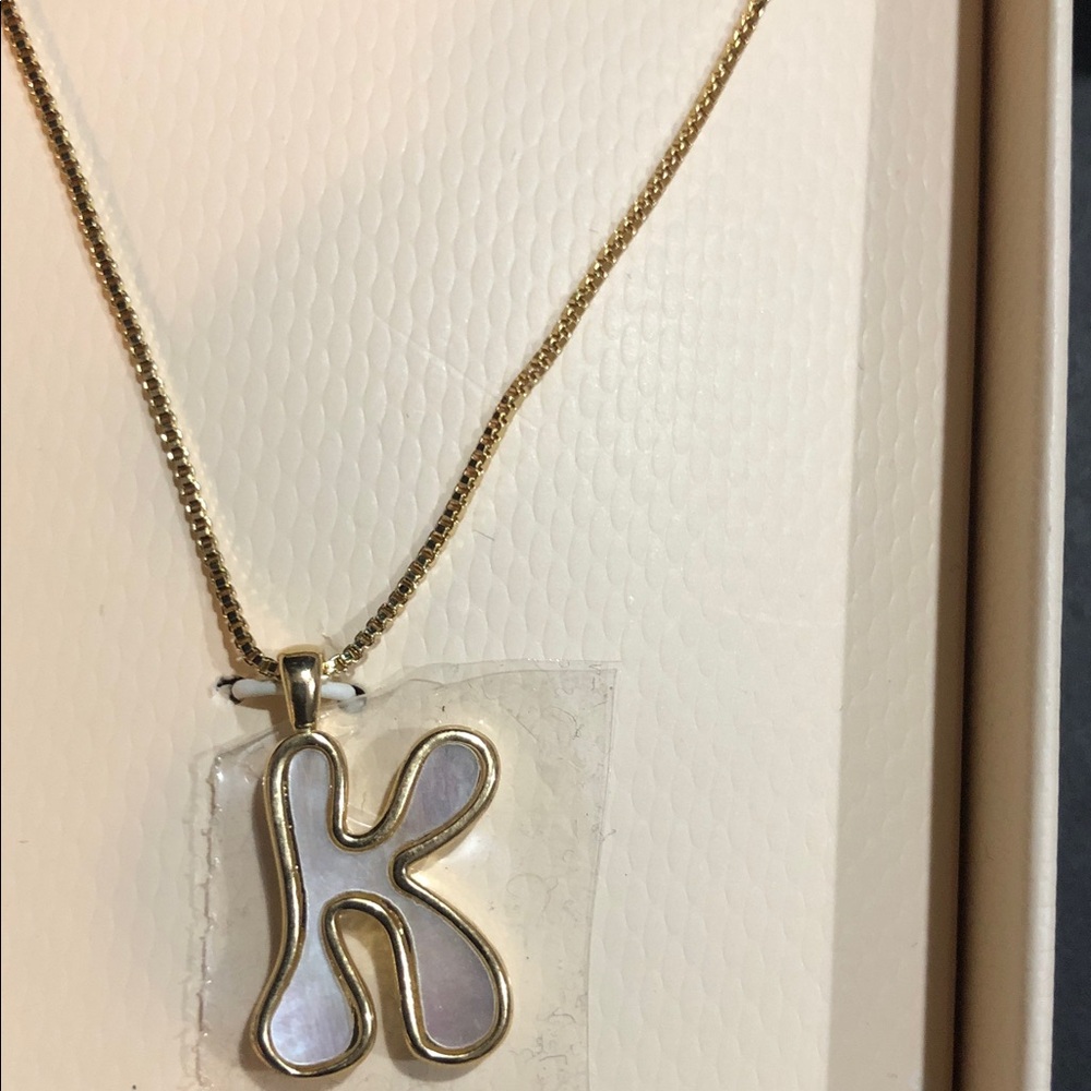 Camila Coelho gold tone puffy mother‎ of pearl K initial 16” necklace brand new - Picture 5 of 5